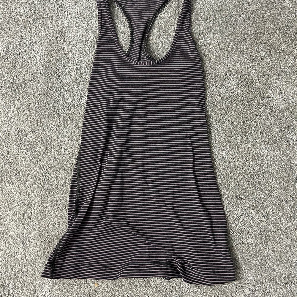 Lululemon racer back purple and grey stripes women’s tank size 4